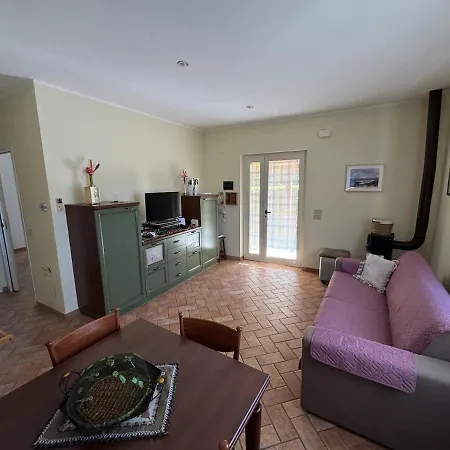 Casa vacanze Casetta Di Pierina, A Detached Eco-house